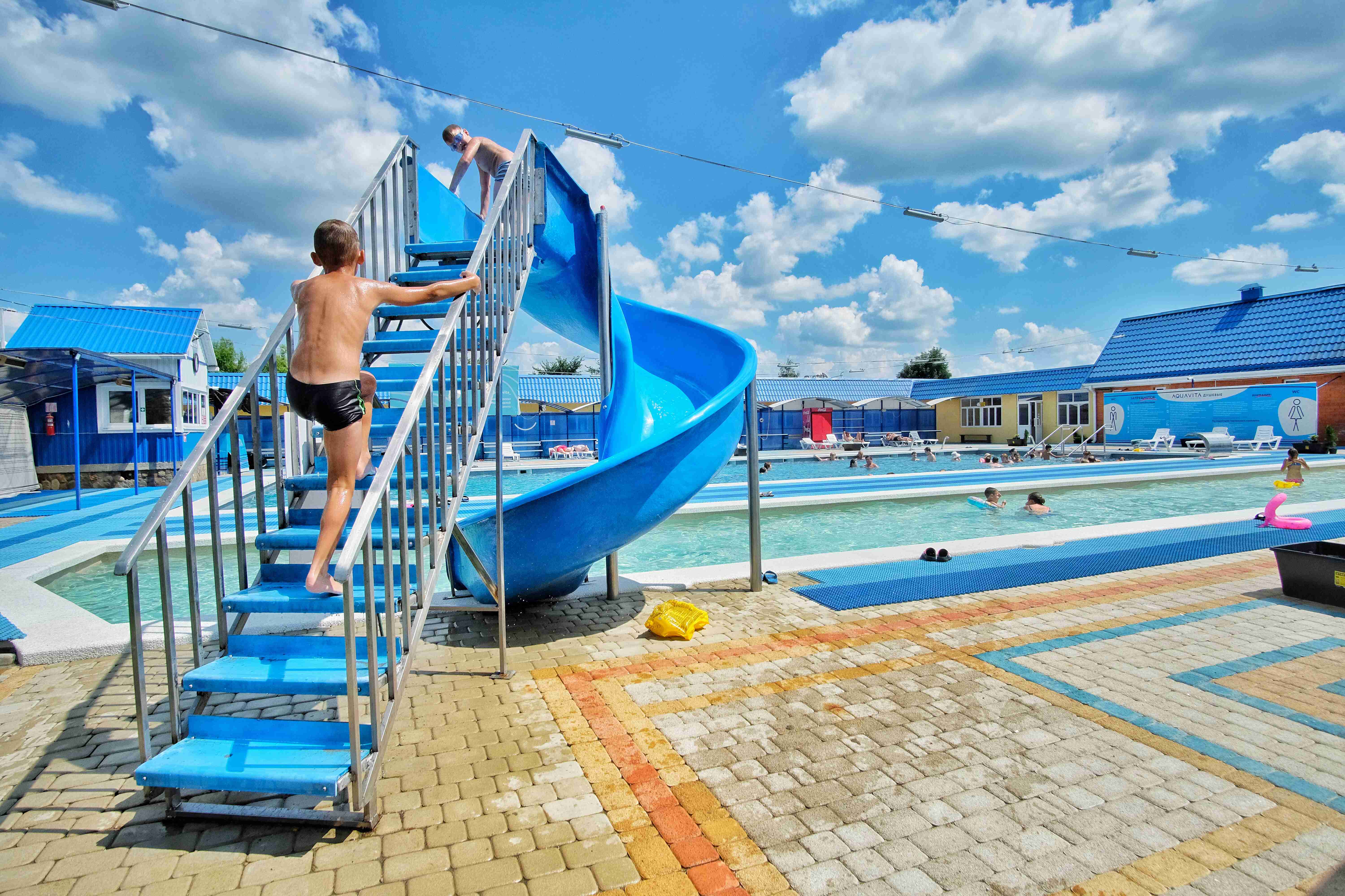 Аквавита мостовская. Термальный комплекс Аква Вита. Термальный комплекс Аква Вита Мостовской. Термальные источники Мостовской район Аква Вита. Аква-Вита Курортная ул., 1, п. г. т. Мостовской.